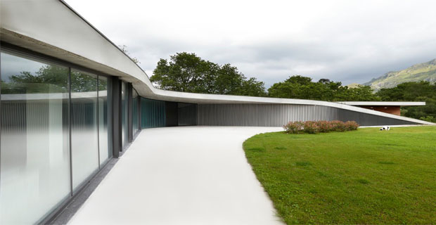 edificio-nascosto-vegetazione-m