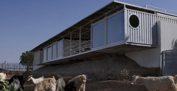 centro-salam-container-b