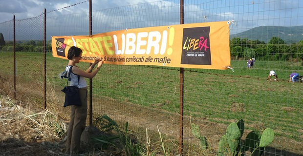 i progetti delle associazioni per il riuso dei beni confiscati alla criminalità