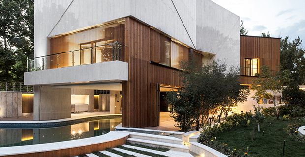 Il rapporto tra interno ed esterno nell'architettura della Kooshk House