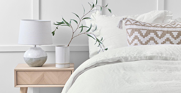 Goodbye things. On minimalist living